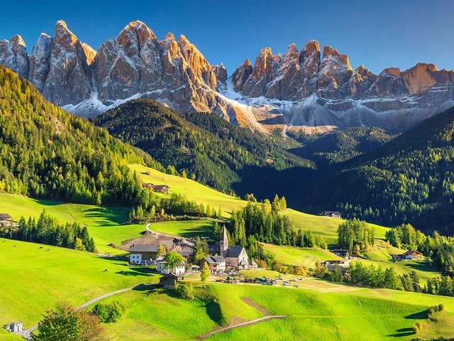 Wellness and Exploration in the Dolomites