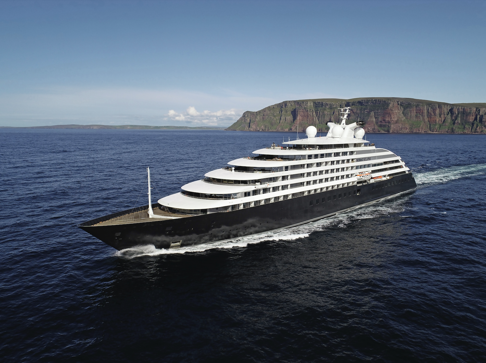 Wave Offers Continue: Up to 30% Off and More on Scenic and Emerald Cruises