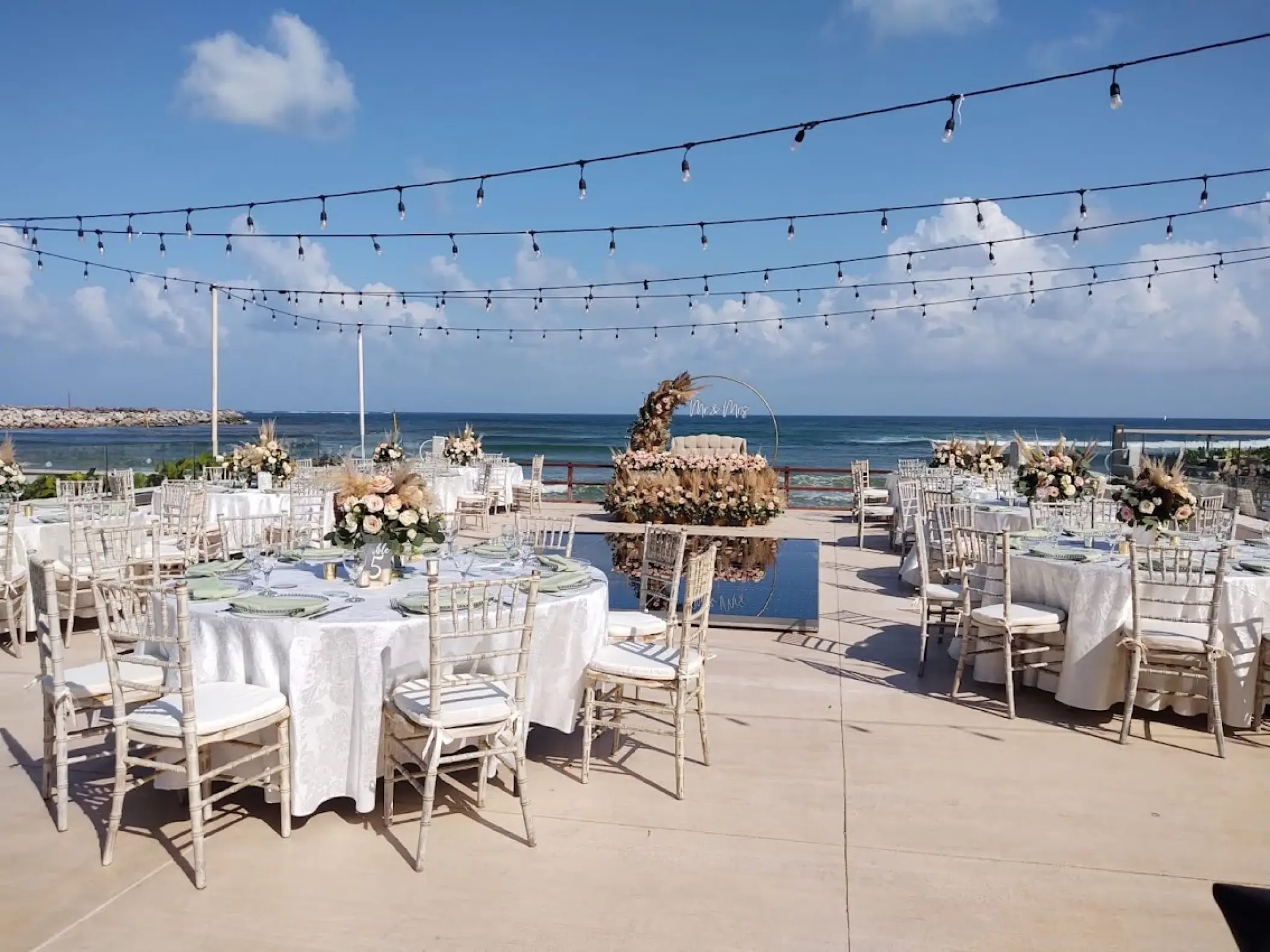 c2249c8e9aa8a44968e0b05fb41c7efc.jpg