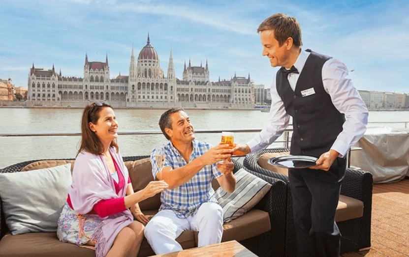 Scenic: Up to $250 Savings or up to €250 Onboard Credit per suite