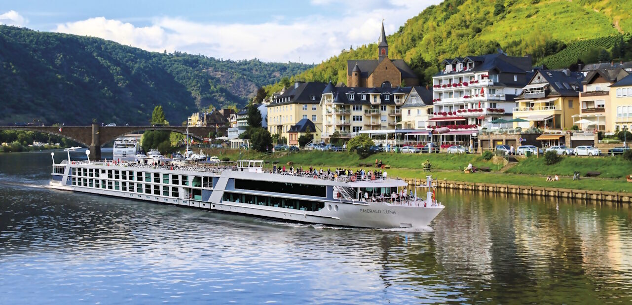 Emerald River Cruises