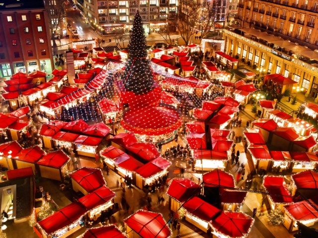 Bucket List Festive Markets Around the World