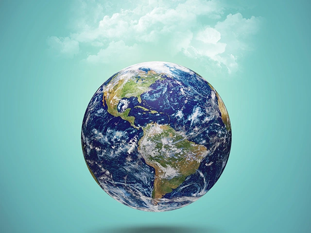 Exploring New Horizons: Why Canadians Are Looking Beyond the USA for Travel