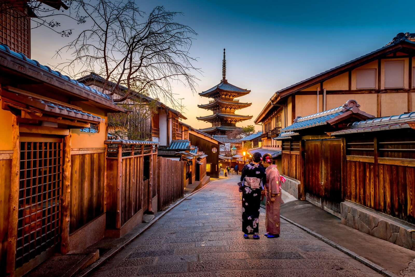 For a limited time, save up to $1,500* per couple on Collette tours