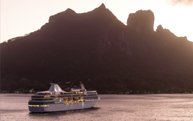 Tahiti and More: Gems of French Polynesia to Discover on Your Paul Gauguin Cruise