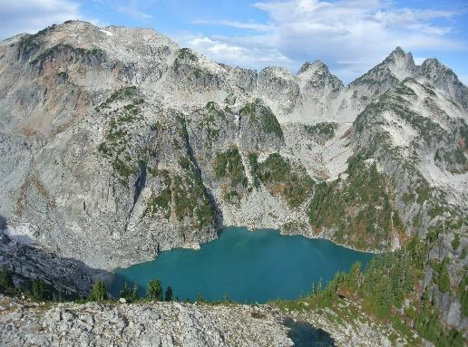 Heli, Lakes & Mountain Adventure