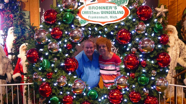 Bronner's Christmas Wonderland