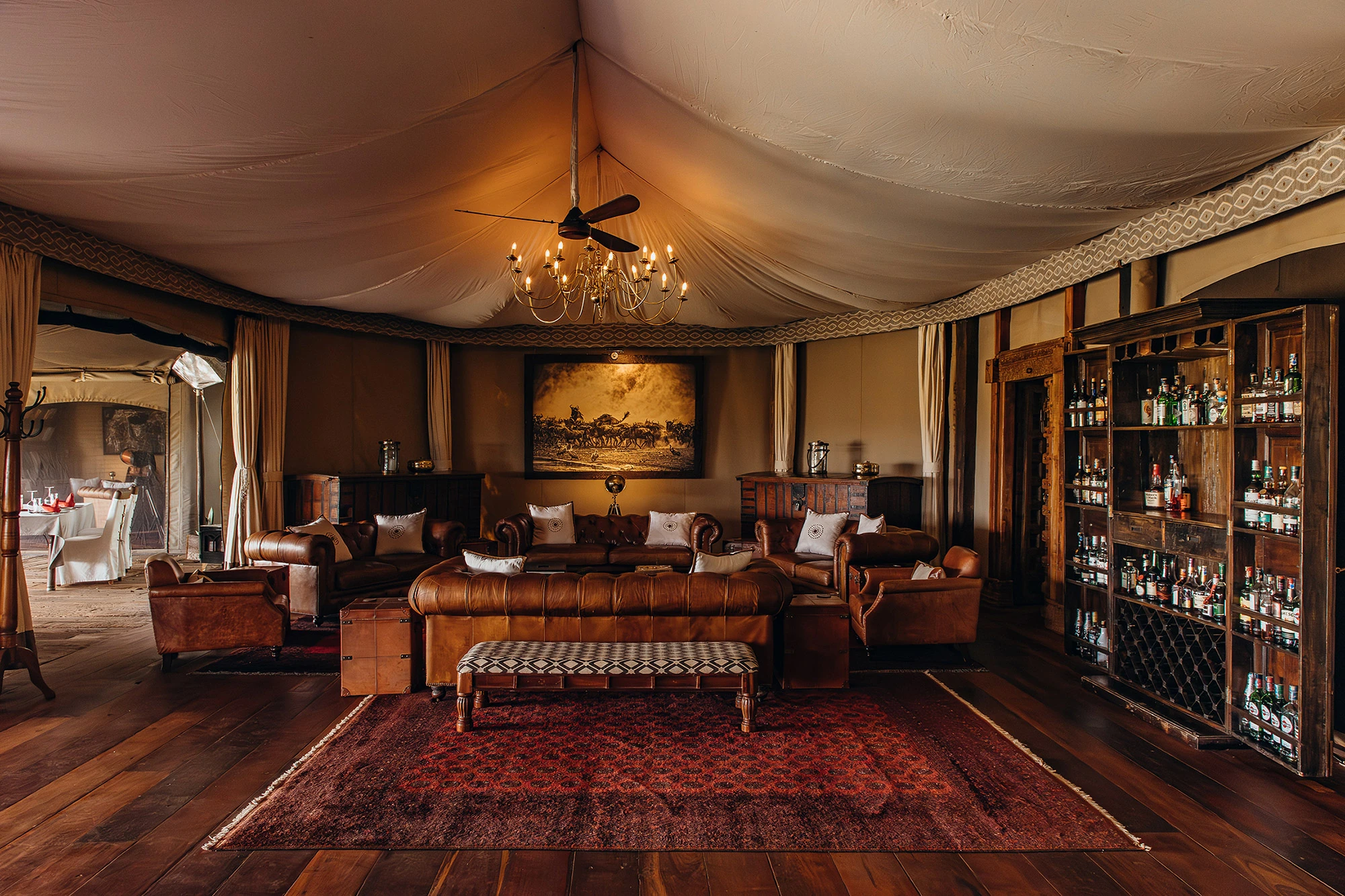 02Great-Plains-Mara-Plains-Camp-main-area-bar.jpg