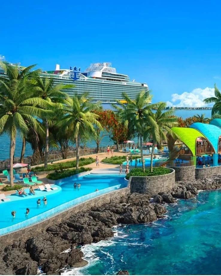 Welcome to the Royal Caribbean Beach Club in Paradise Island!