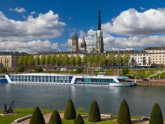 Embark on a Journey of Wellness & Wonder: AMAWaterways River Cruise Paris to Normandy with Soaring Spirits!