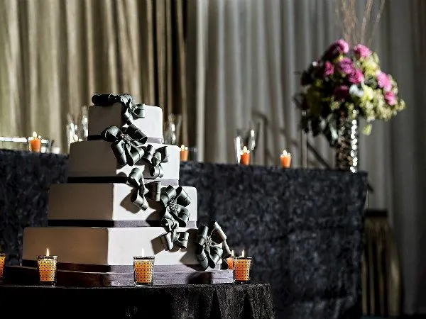Day of the Dead: Inspirational Wedding Cakes