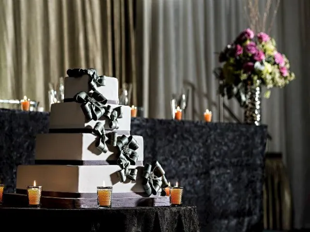 Day of the Dead: Inspirational Wedding Cakes