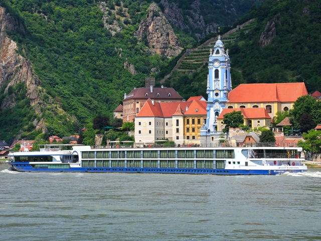 Jump Ship to the Liberating World of Avalon