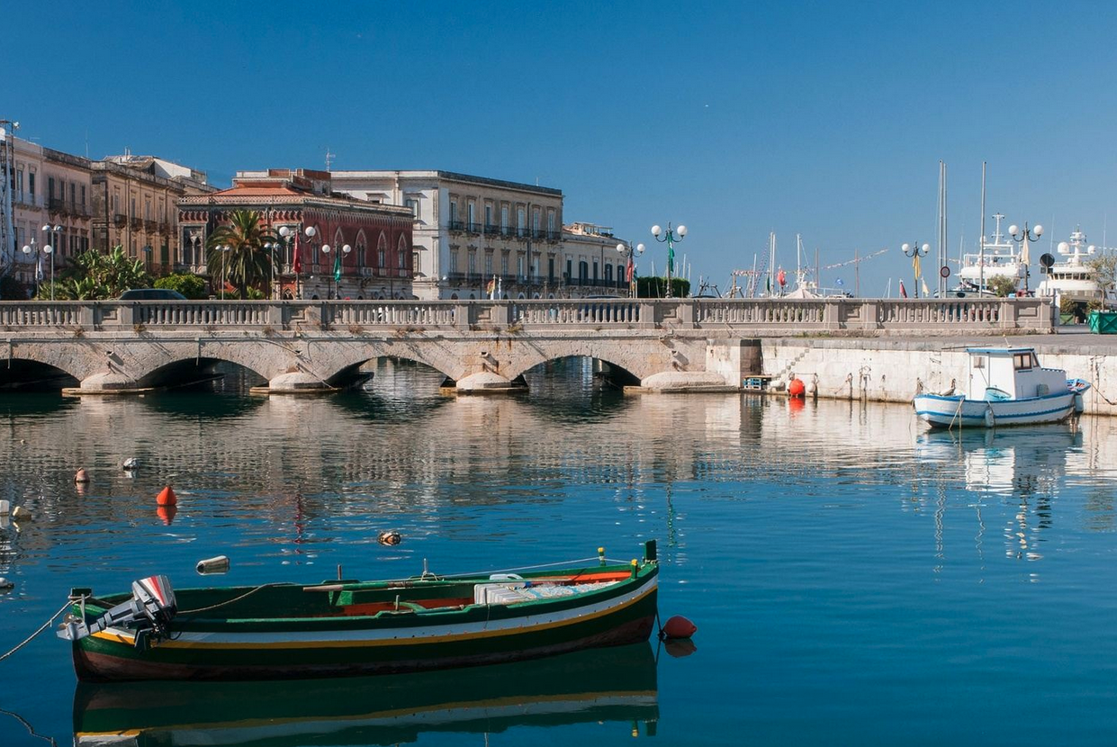 Siracusa, Ortigia & Boat Tour