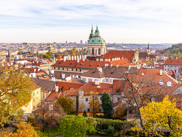 Extend Your River Cruise with a Complimentary Land Package from AmaWater