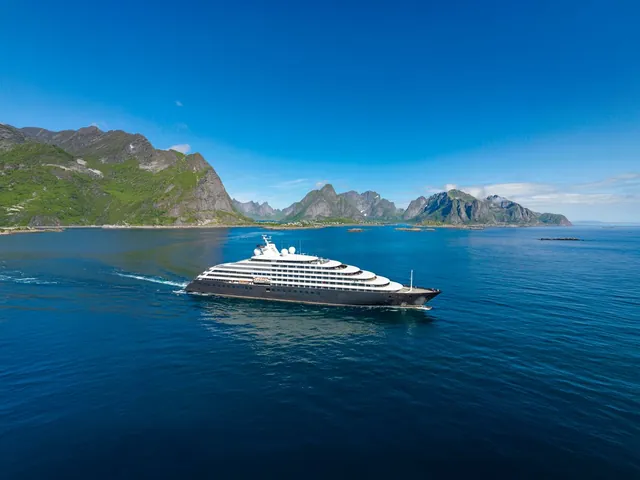 Beyond the Horizon: Three Yachts, Seven Continents, Endless Discovery