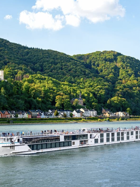 Riverside Luxury Cruises’ Early Booking Bonus: up to 18% Discount