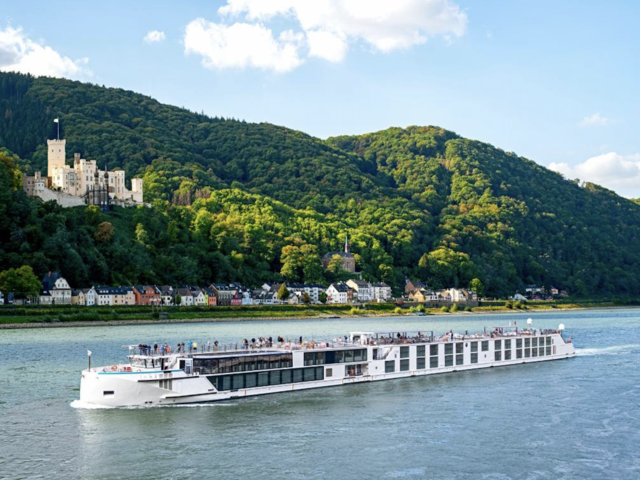 Riverside Luxury Cruises’ Early Booking Bonus: up to 18% Discount