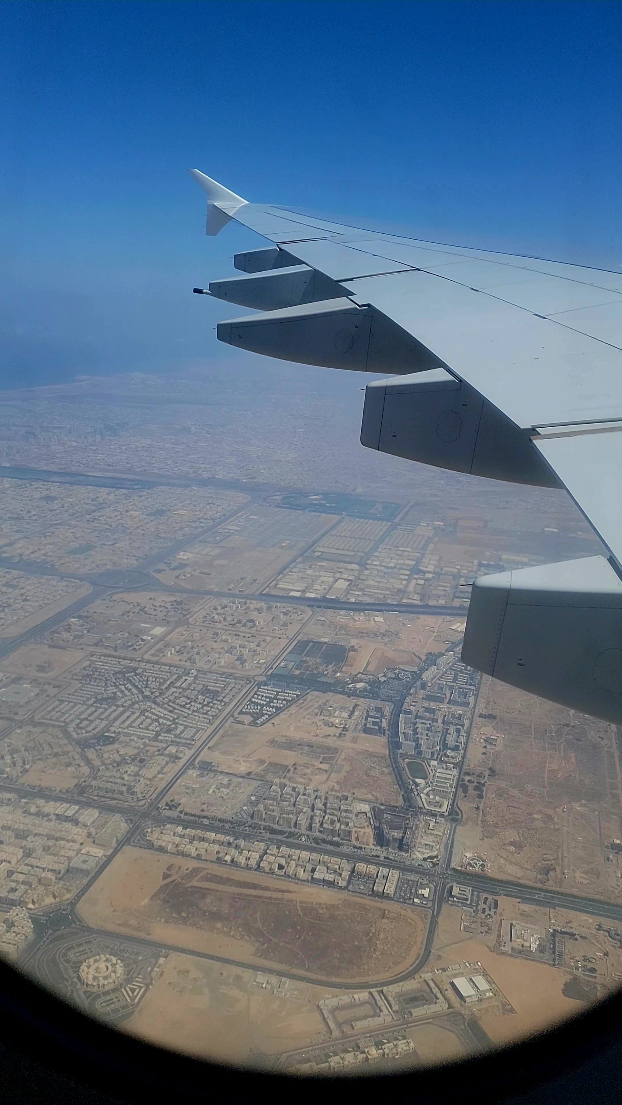 Title page first pic-Dubai-Emirates