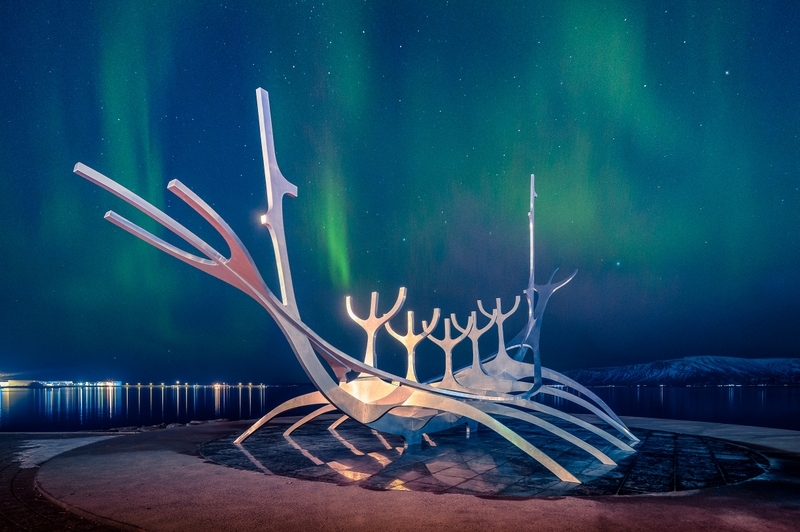 Iceland’s Auroras, Volcanoes and Glacier Lagoon