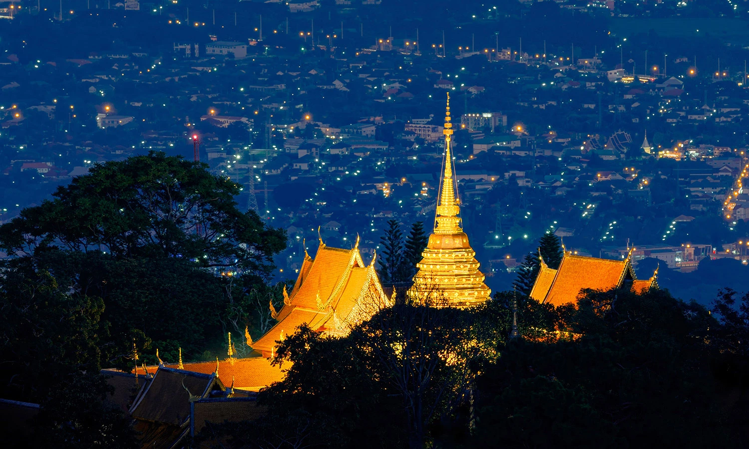 Banner05-Chiang-Mai-at-night.jpg