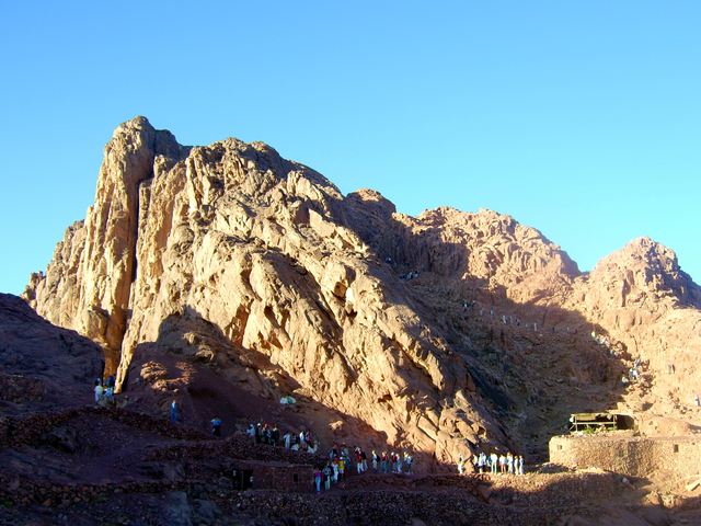 Follow in the Footsteps of Moses on a Mount Sinai Sunrise Experience
