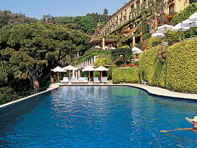 Cruise Along the French Riviera from Nice to Rome