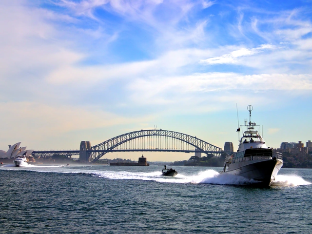 Explore the Red-Light District on a Kings Cross Crime & Passion Tour