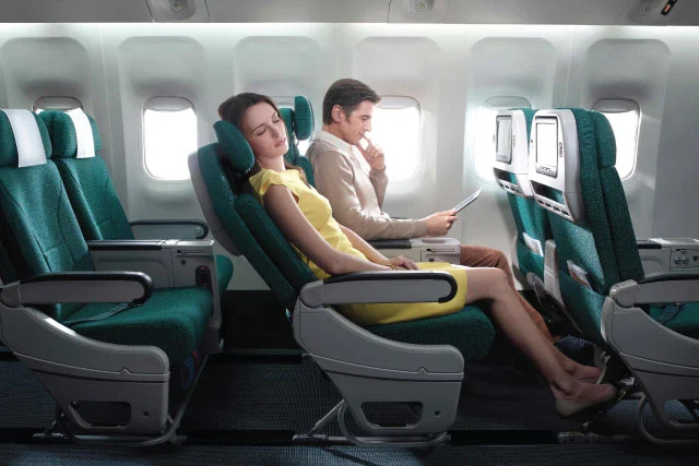 Flying to Hong Kong in style and on a budget!