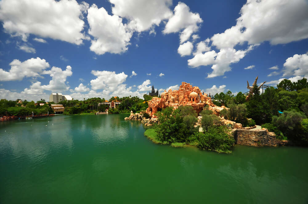 Loews Royal Pacific Resort at Universal Orlando