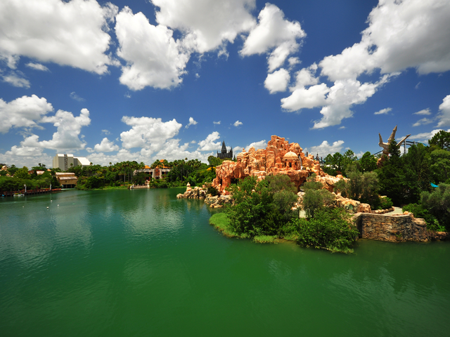 Loews Royal Pacific Resort at Universal Orlando