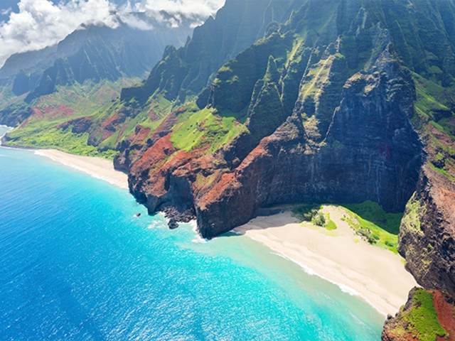 10 Natural Wonders of Hawaii