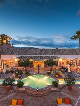 La Cala Resort