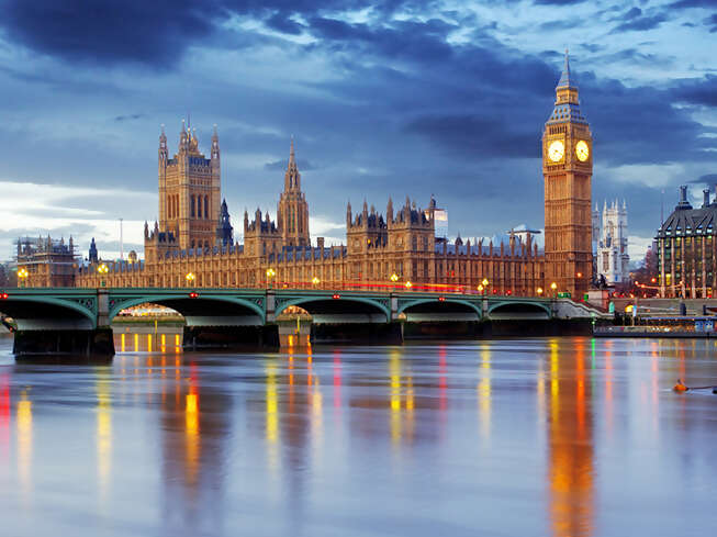 WestJet announces non-stop service to London Gatwick