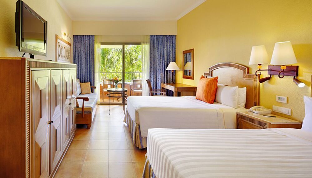 Barcelo Maya Colonial