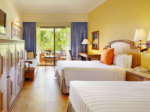 Barcelo Maya Colonial