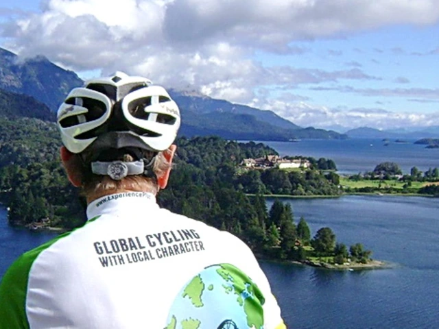 Cycling in Patagonia Sunshine with ExperiencePlus
