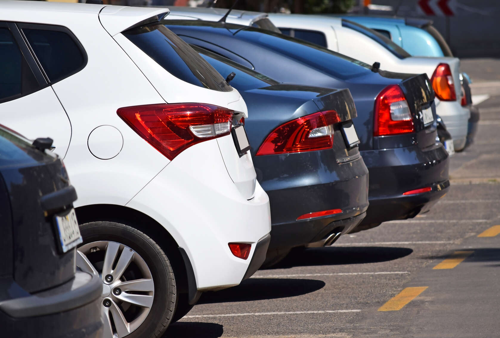 VLF fee reduction for Enterprise/National Car Rental in Alberta starting April 1, 2016