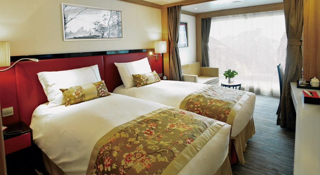 Uniworld - CHINA, TIBET & THE YANGTZE