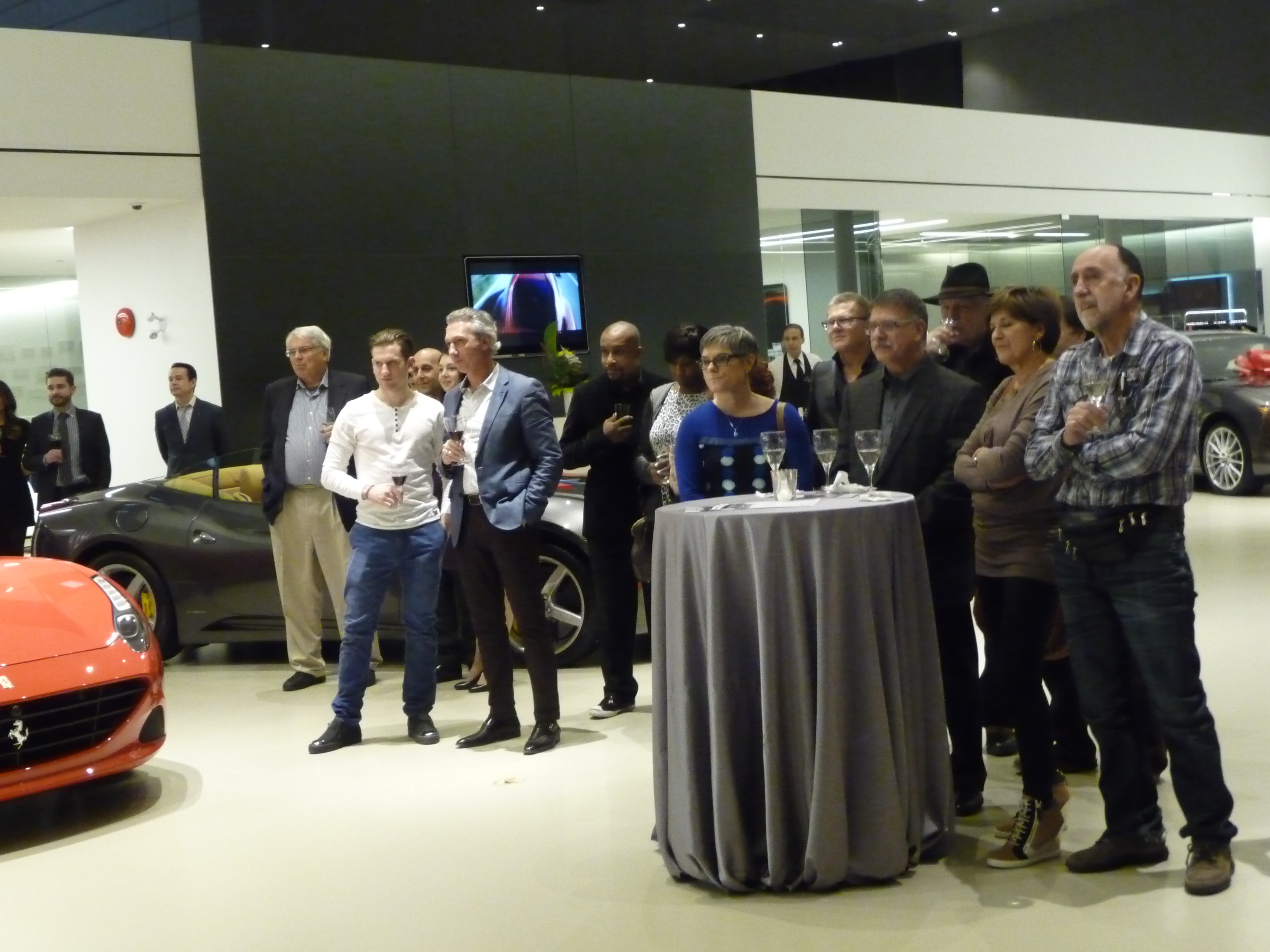 2015-11-26 20.49.04.jpg