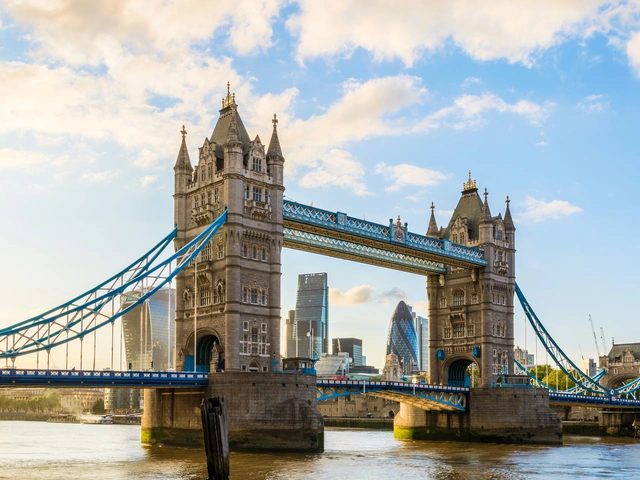 30 Amazing Tours and Add-ons options in London