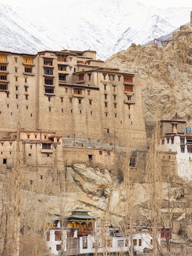 Leh