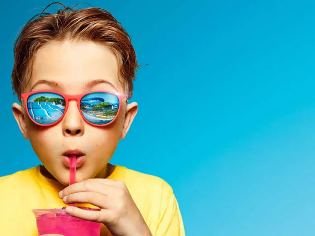 Transat Holiday's Family Early Booking Bonus Eligibility