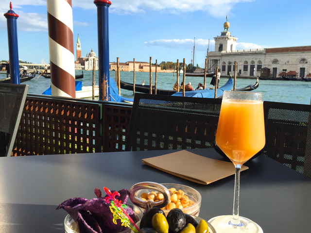 What to Order at the Bar in... Mediterranean Travel Destinations