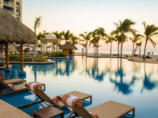 Air Canada Vacations Spotlight Collection