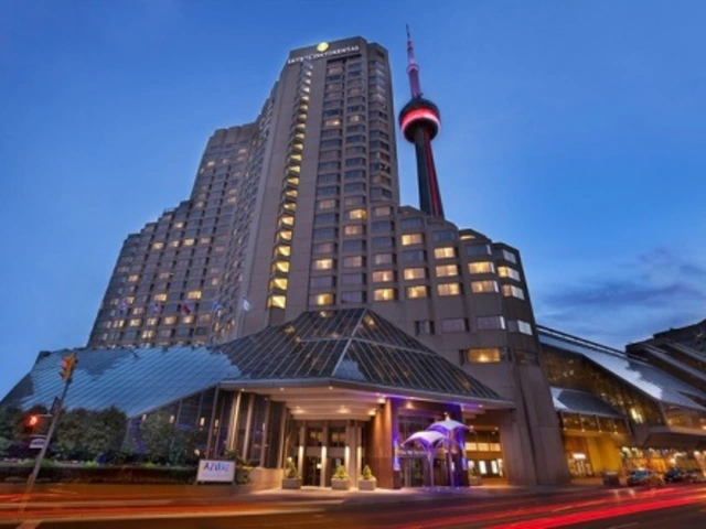 Warm Up Indoors with 12 Days of Christmas Cocktails in Canada