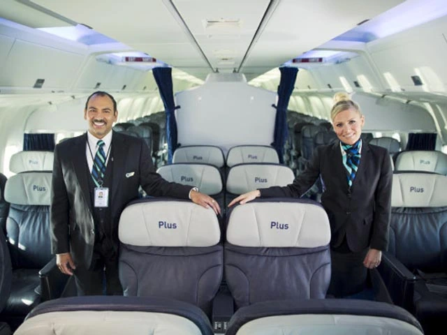 WestJet offers Christmas travel tips