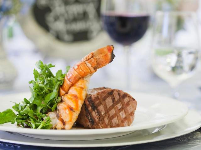 Vintage Elegance Wedding Package