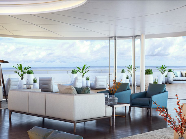 Putting on the Ritz... At Sea