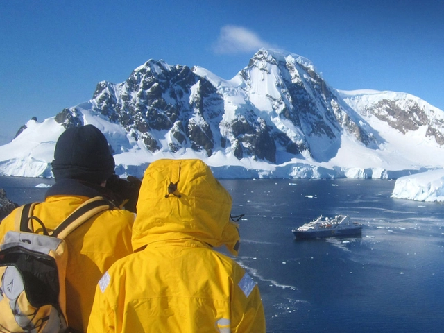 Quark Expeditions